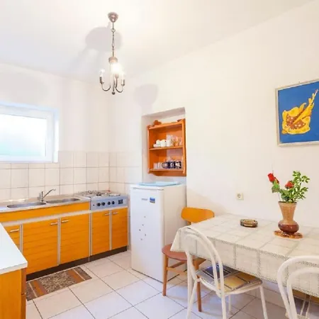 Tomislava Apartamento Makarska